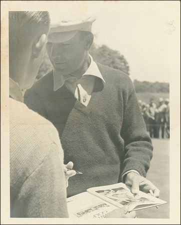 Lot #1165 Ben Hogan Book - Image 4