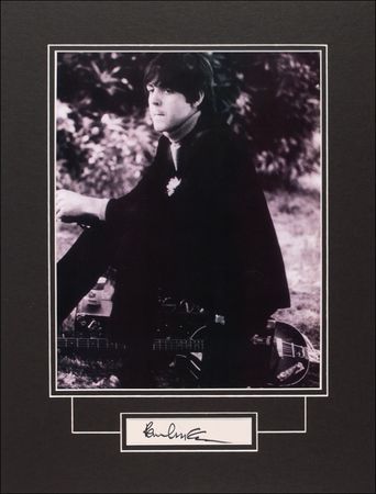 Lot #655 Beatles: McCartney, Paul Signature - Image 1