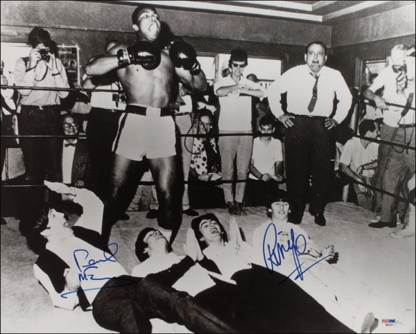 Lot 729 The Beatles: McCartney and Starr Signed Photograph