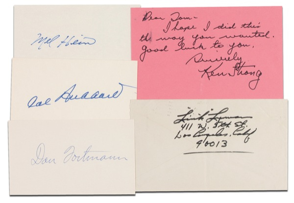 Lot 1463 Football Hall of Famers Group Lot