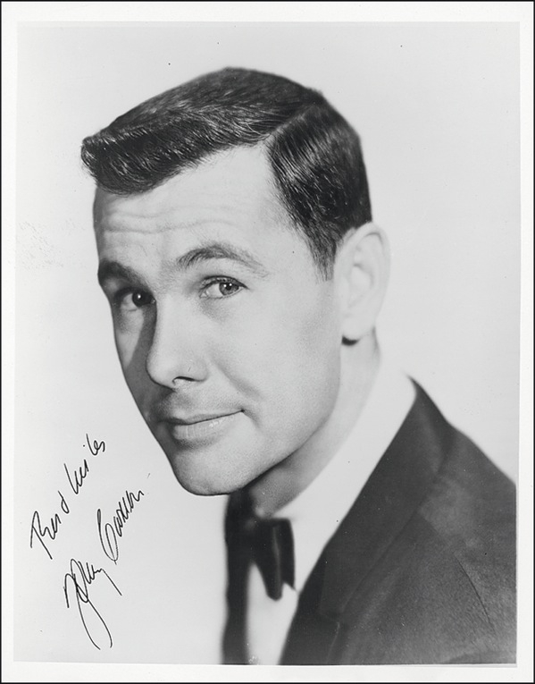 Lot 1007 Johnny Carson Signed Photograph