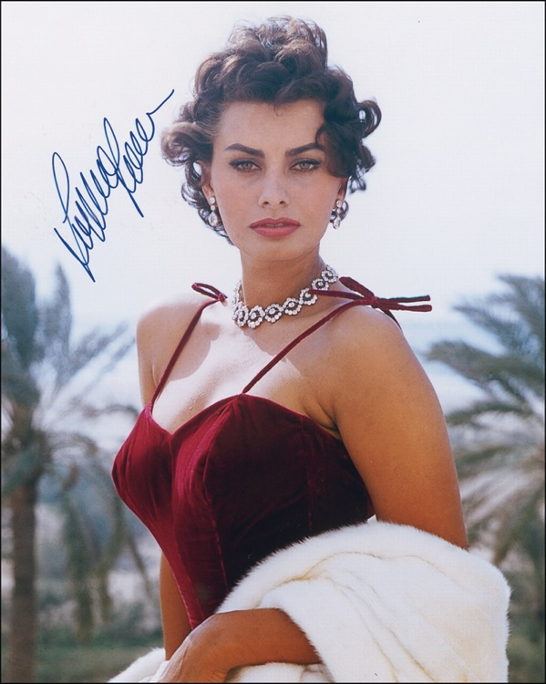 Lot 1139 Sophia Loren Group Lot