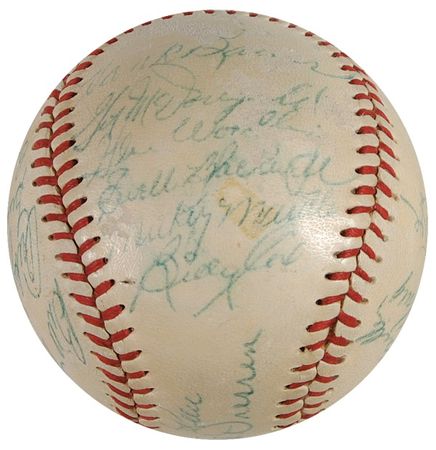 Lot #1315 Baseball: 1952 World Series: Dodgers and Yankees ‘52 World Series ball including Mantle, Campanella, Snider, and Hodges - Image 3