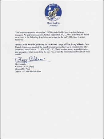 Lot #527 Buzz Aldrin Certificate and Letter - Image 2