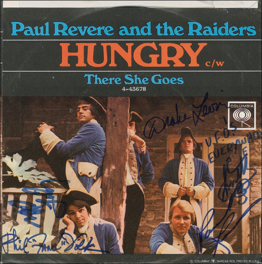 Paul Revere and The Raiders 45 RPM Record, image size:1000x1010