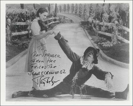 Lot #1184 Wizard of Oz: Ray Bolger Signed Photograph - Image 1
