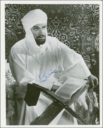 Lot #1086 Laurence Olivier Group Lot - Image 2