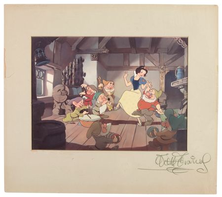 Lot #665 Walt Disney: The animated classic that made history - Image 1