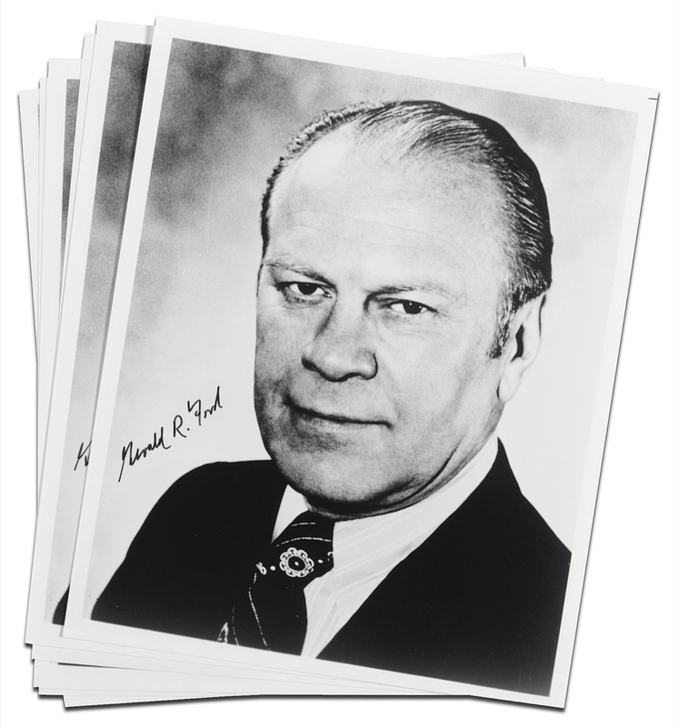 Lot 63 Gerald Ford: Gerald Ford