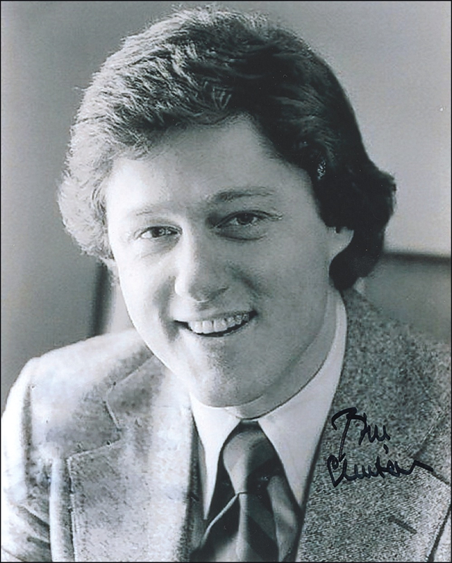 Lot 32 Bill Clinton: Bill Clinton