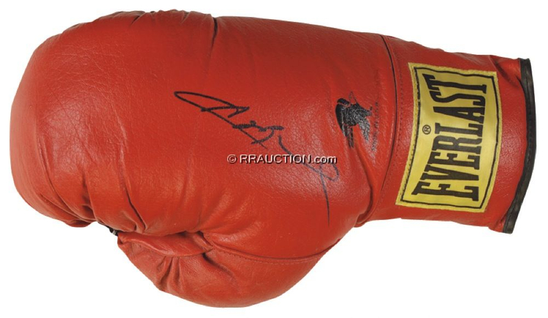 Lot 1467 Sugar Ray Leonard: Sugar Ray Leonard