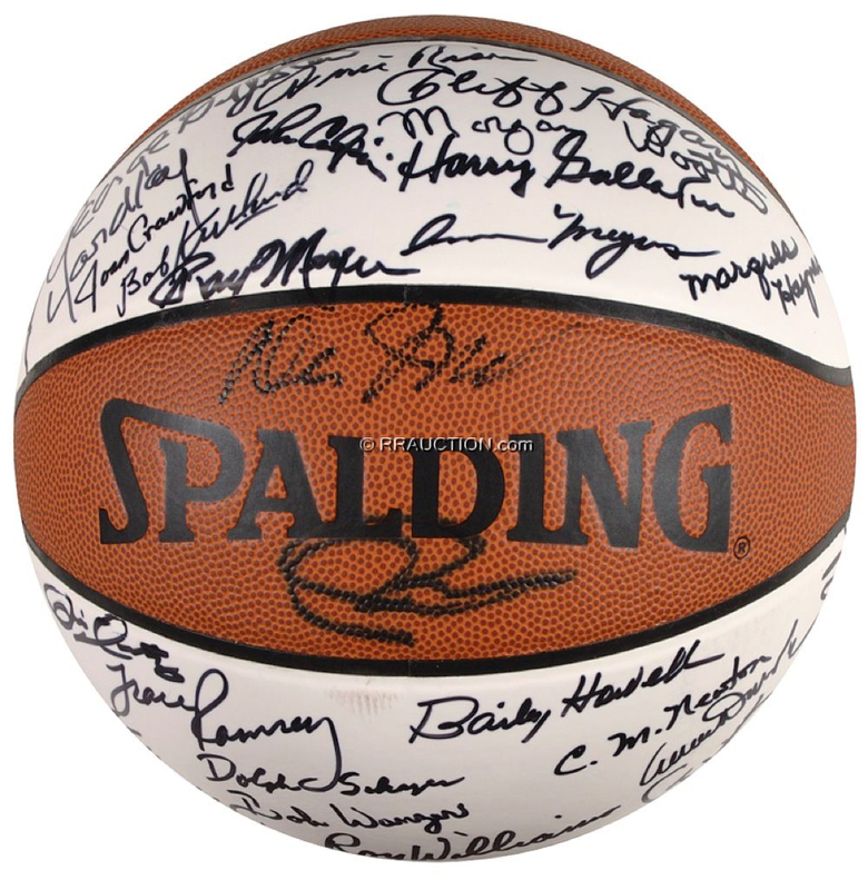 Lot 1314 Basketball Hall of Famers: Basketball Hall of Famers