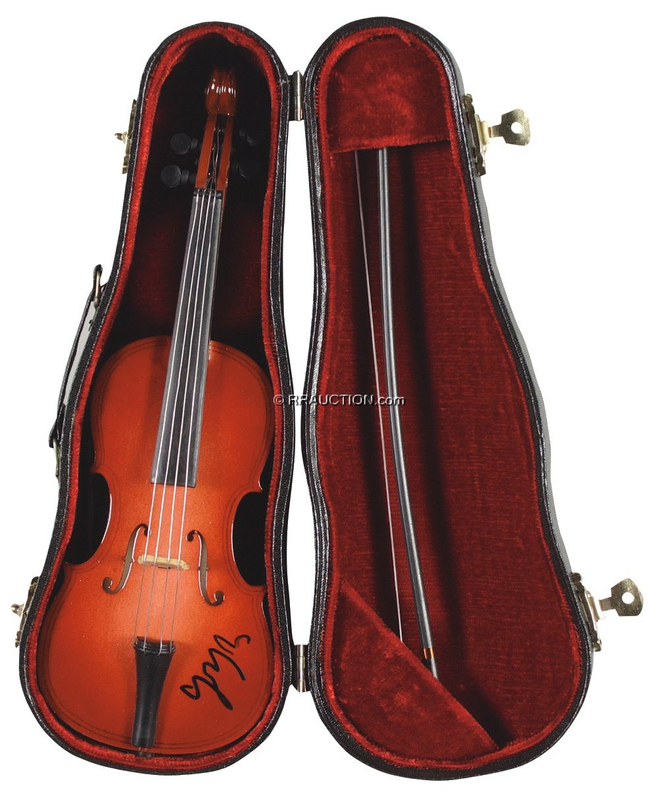 Lot 826 Yo-Yo Ma: Yo-Yo Ma