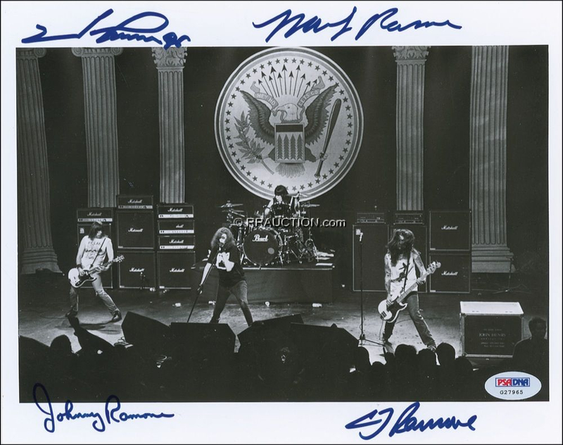Lot 852 The Ramones: The Ramones