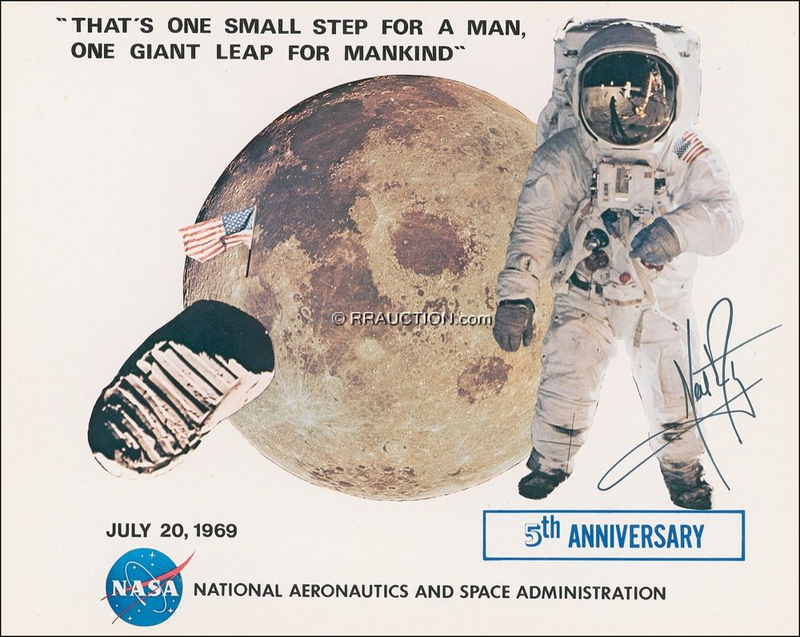 Lot 510 Neil Armstrong: Neil Armstrong