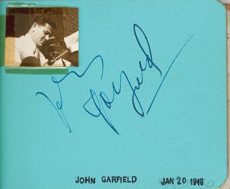 Lot #665 Autograph Collection Autograph Collection - Image 2