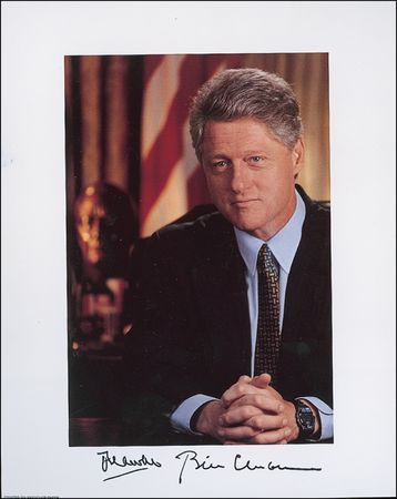 Lot #26 Bill Clinton Signed Photograph