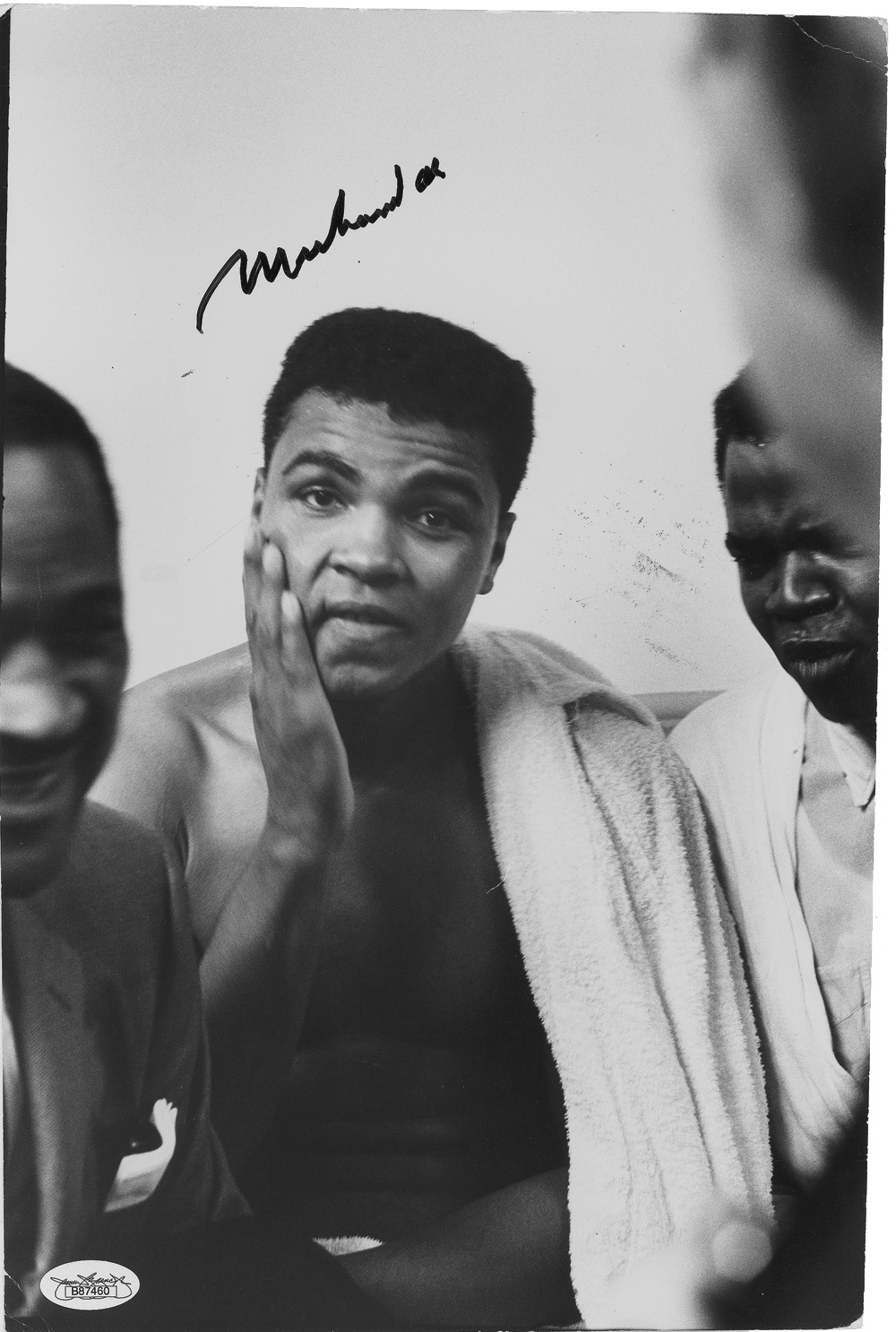 Muhammad Ali Signed Photograph | RR Auction