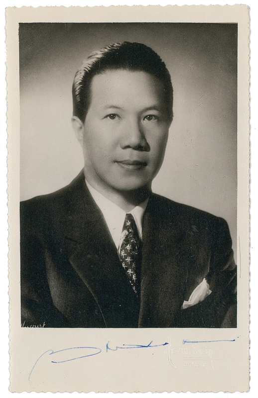 Lot 169 Bao-Dai Signed Photograph