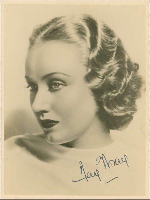 Lot 1410 Fay Wray Signed Photograph