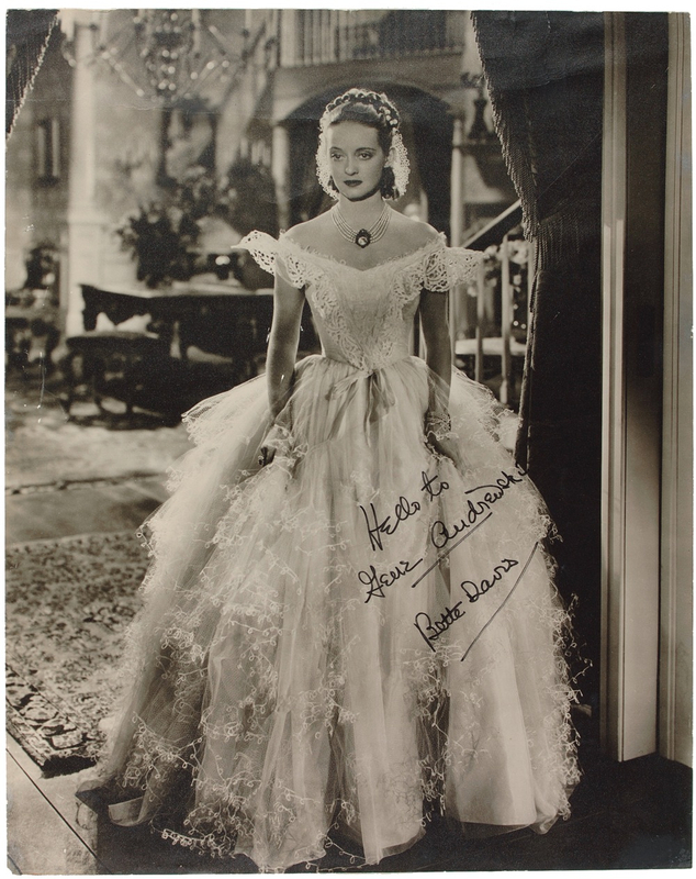 Lot 1045 Bette Davis: A jumbo Jezebel