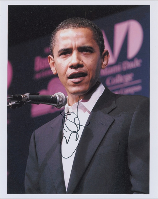 Lot 117 Barack Obama Signed Photograph