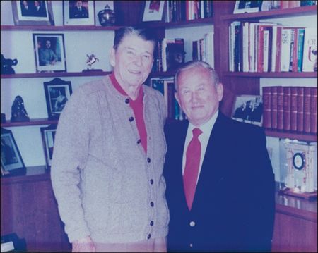 Lot #129 Ronald Reagan Signed Photograph - Image 2