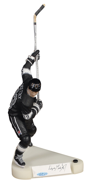 Lot 1270 Wayne Gretzky Salvino Figurine