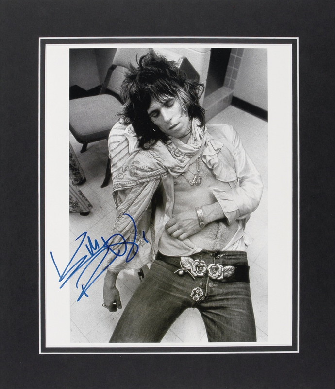 Lot 756 Rolling Stones: Keith Richards Signed Photograph