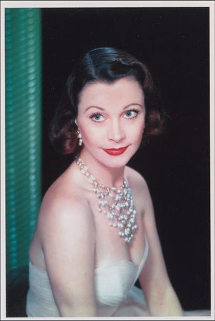 Lot #1001 Vivien Leigh Signature - Image 2