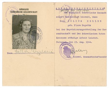 Lot #281 Raoul Wallenberg: Rare 1944 document signed by RAOUL WALLENBERG during his courageous efforts to save Hungarian Jews in the midst of the Holocaust - Image 1