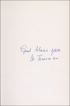 Lot #243 Mother Teresa: Signing the book that brought her to international attention - Image 1