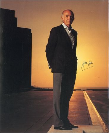 Lot #373 Jonas Salk Article Offprint - Image 1