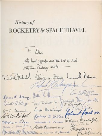 Lot #496 Apollo 11 and 12: Apollo legends with ?rocket team? autographs - Image 2