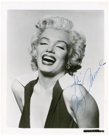 Lot #1246 Marilyn Monroe: Magnificent and glitzy