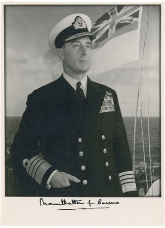 Lot #448 Mountbatten of Burma: Mountbatten bends his rules and sends a signed portrait - Image 1