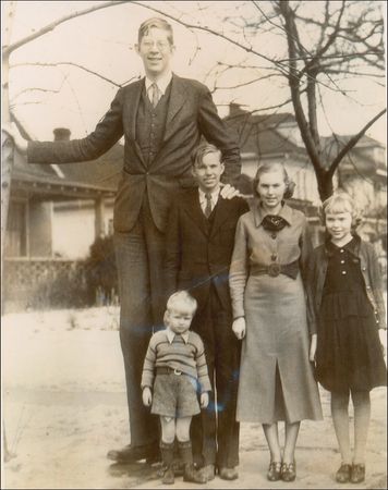 Lot #380 Robert Wadlow Signature - Image 2