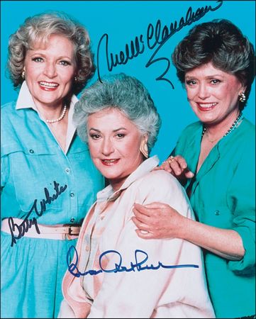 Lot #1118 Golden Girls Group Lot - Image 2