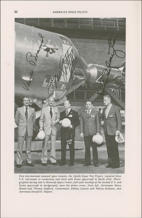 Lot #444 Astronauts: Impressive collection of Astronauts’ signatures - Image 7