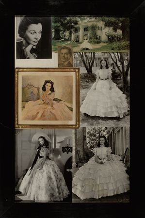 Lot #975 Gone with the Wind: Vivien Leigh Signed Photograph - Image 1
