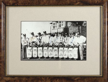 Lot #1251 Golf: Ryder Cup Signed Photograph - Image 1