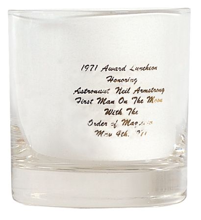 Lot #375 Neil Armstrong: Armstrong joins an elite group of world travelers - Image 4