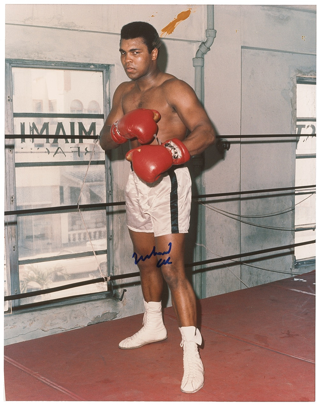 Lot 1165 Muhammad Ali Signed Photograph
