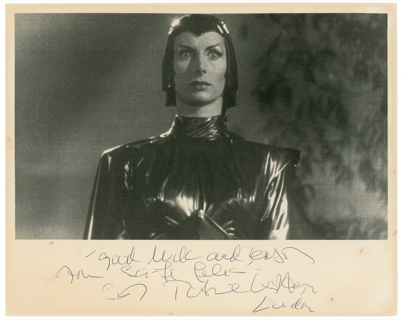 Lot 1123 Patricia Laffan