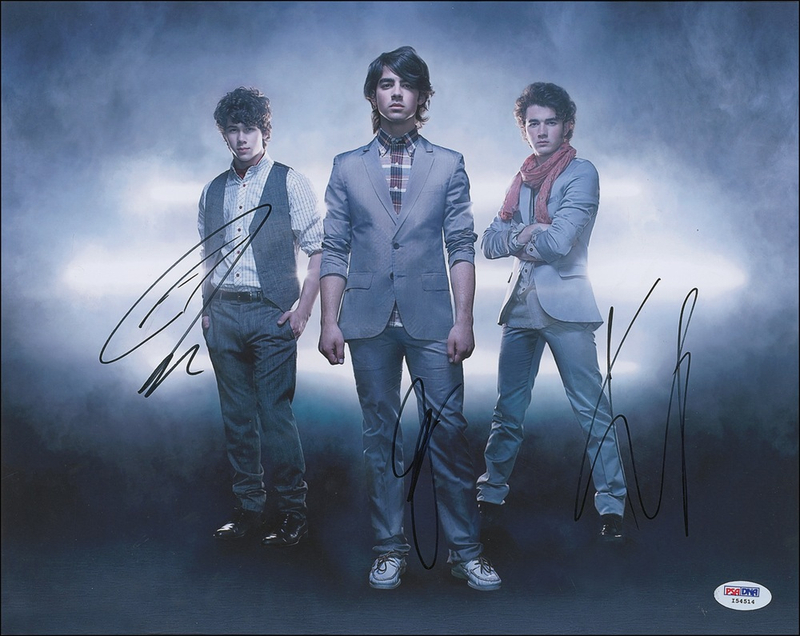 Lot 722 Jonas Brothers Signed Photograph