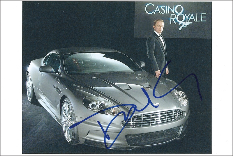 Lot 1114 James Bond: Daniel Craig Signed Photograph