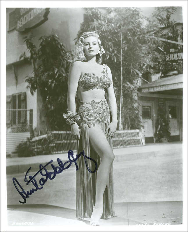 Lot 881 Anita Ekberg Signed Photograph