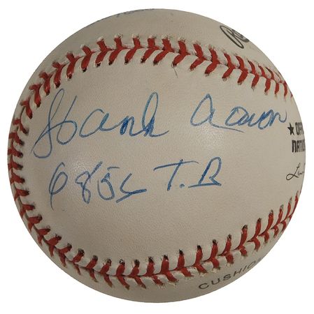 Lot #1179 Baseball Hall of Famers: Over 19,000 total bases! - Image 1