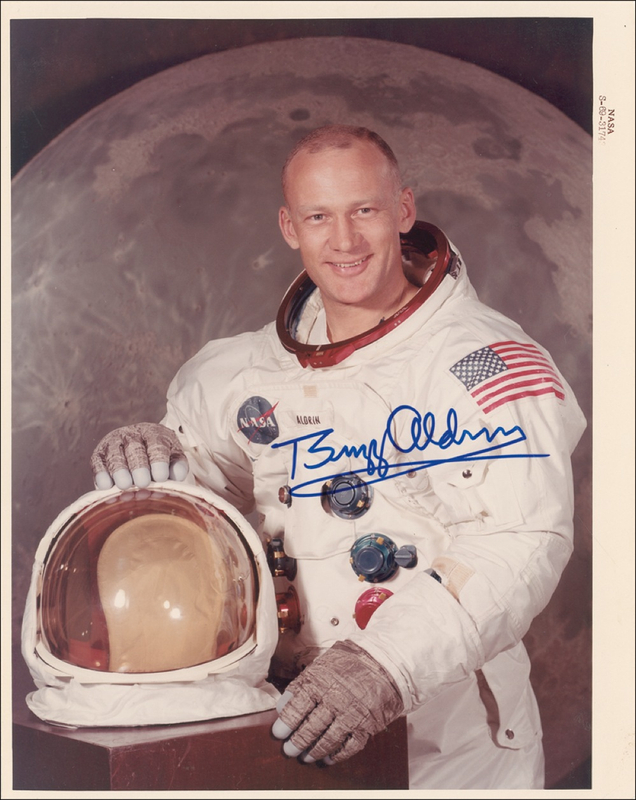 Lot 408 Buzz Aldrin Signed Photograph