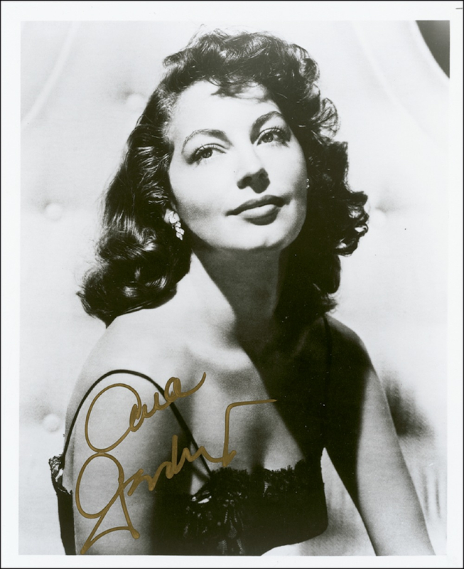 Lot 940 Ava Gardner Signed Photograph